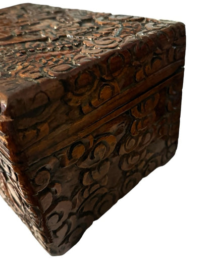 Vintage 1970s carved wood large jewelry trinket box birds