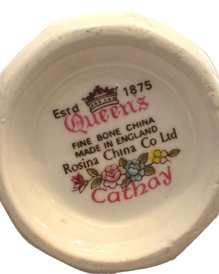 Vintage Queens Cathay bone chine te cup set floral flowers