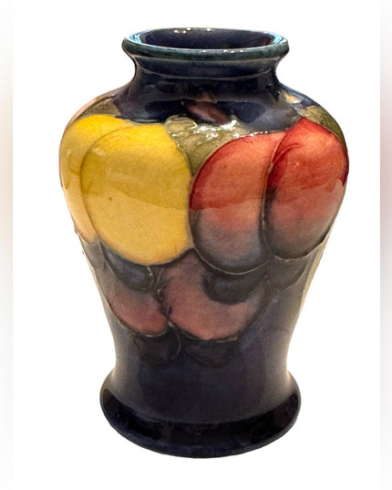 Moorcroft Wisteria Vase, 1930s Floral Rare collectible