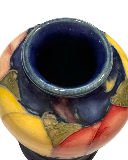 Moorcroft Wisteria Vase, 1930s Floral Rare collectible