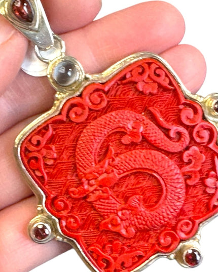Vintage 925 Silver Sajen Carved Dragon Cinnabar/Garnet Moonstone Unisex Pendant