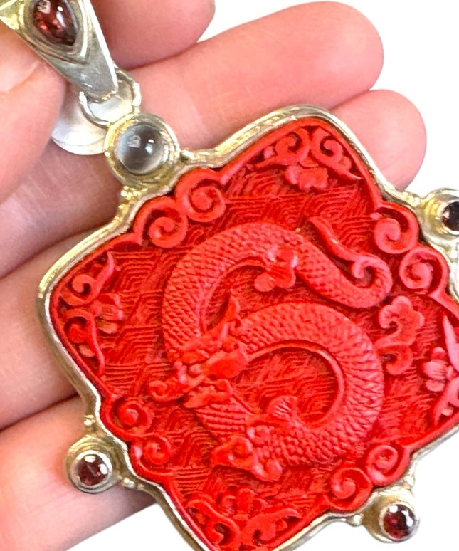 Vintage 925 Silver Sajen Carved Dragon Cinnabar/Garnet Moonstone Unisex Pendant