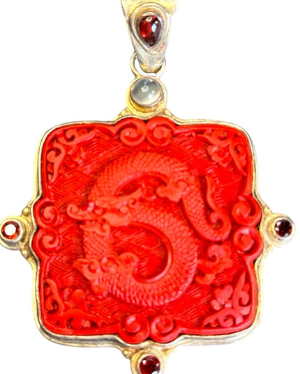 Vintage 925 Silver Sajen Carved Dragon Cinnabar/Garnet Moonstone Unisex Pendant