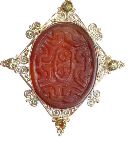 Sajen sterling silver 925 carved agate stone fancy pendant brooch