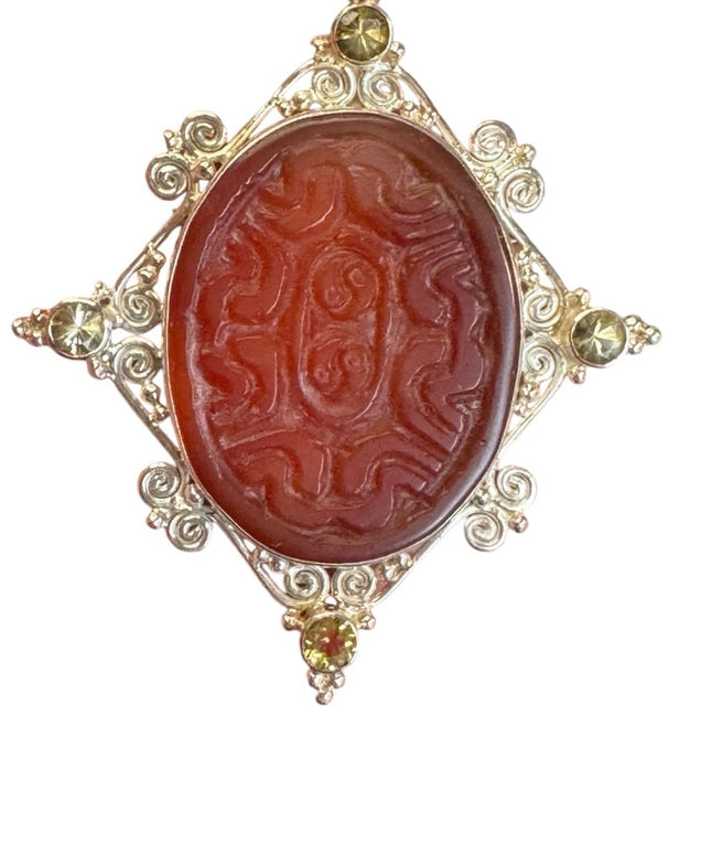 Sajen sterling silver 925 carved agate stone fancy pendant brooch