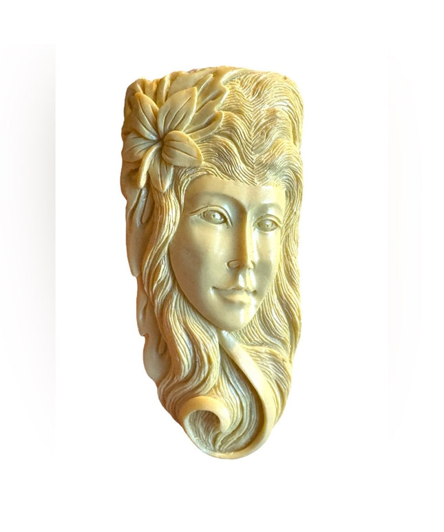 Hand Carved Goddess By Offerings 2007 Promotional 3” Ornament. Rare