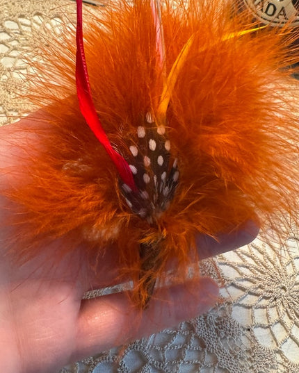 Lovely vintage orange feather handmade scottish celtic kilt pin brooch