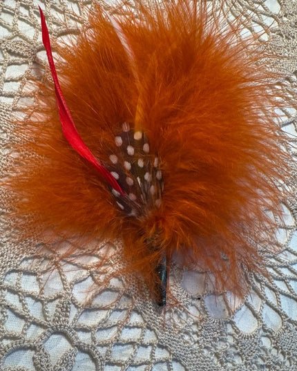 Lovely vintage orange feather handmade scottish celtic kilt pin brooch