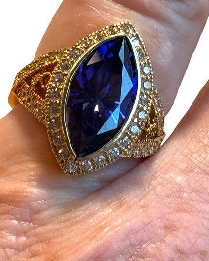 Stunning amethyst 18k gold plate sterling silver fancy dinner ring