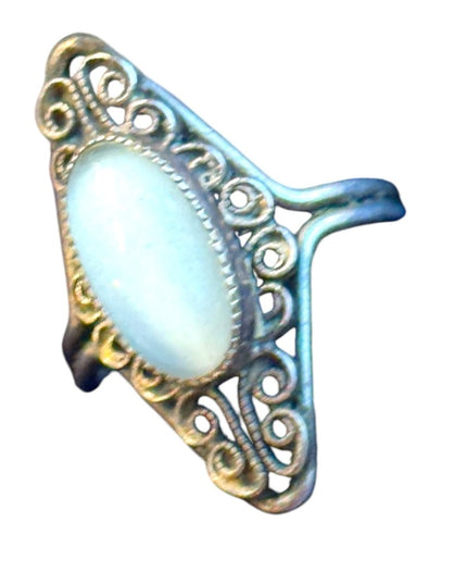 Lovely vintage southwestern moonstone filagree oblong ring