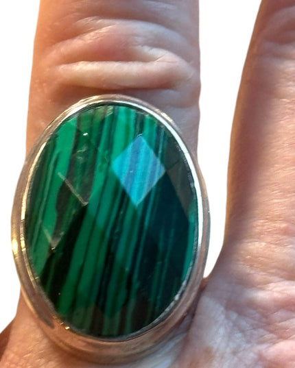 Stunning chunky malachite sterling silver 925 dinner ring