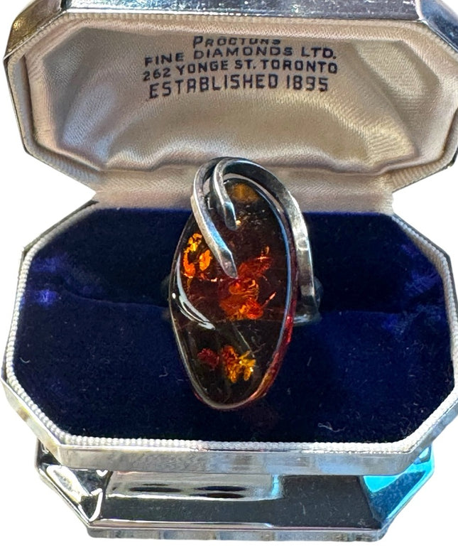 Vintage sterling silver Russian Amber hand made ring