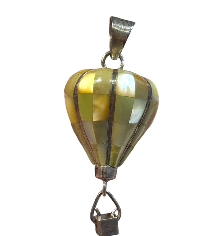 Vintage sterling silver MOP mosaic southwestern hot air balloom pendant