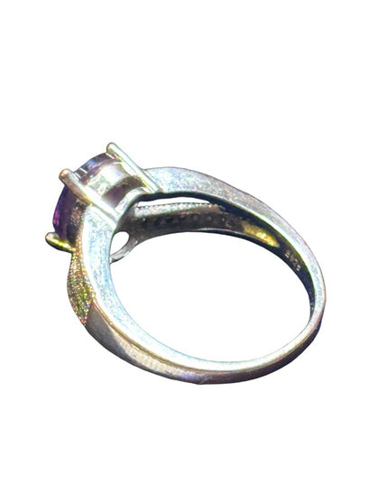 Lovely Cz &ametgyst sterling silver 925 ring