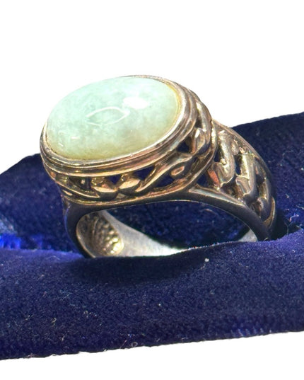 Lovely scrollwork design JADITE Thailand 925 sterling silver ring