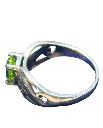 Fancy sterling silver scrollwork design peridot stone ring