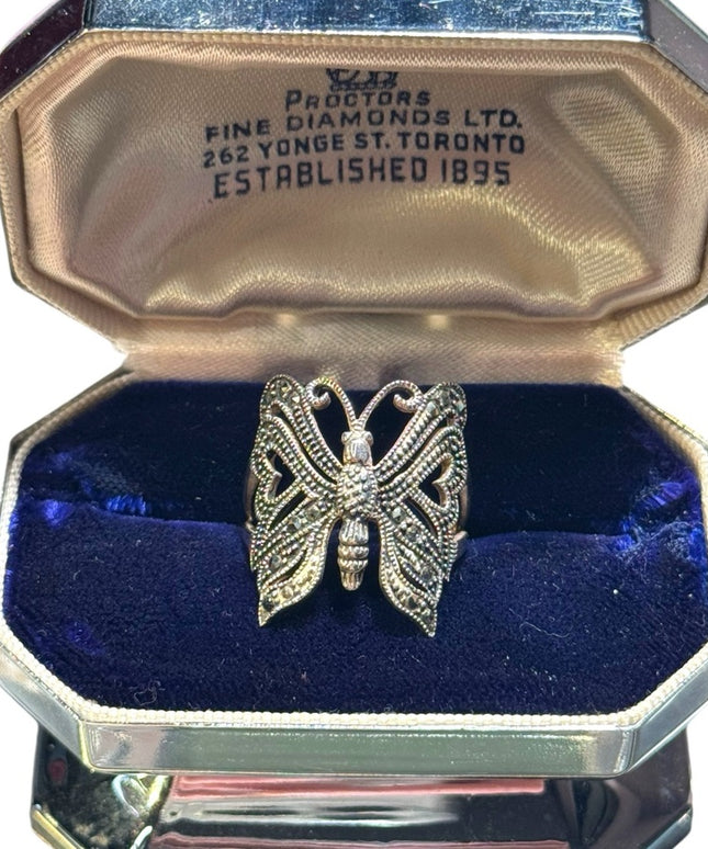 Lovely sterling silver 925 filagree butterfly ring