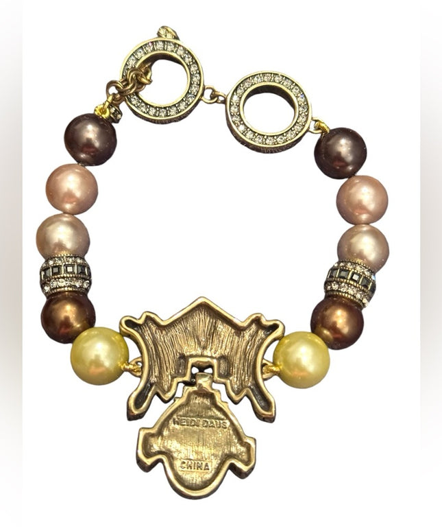 Lovely Heidi Daus Dinner & Deco glass pearl fancy bracelet