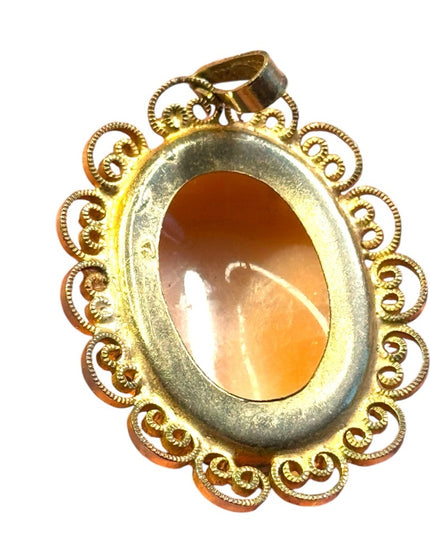 Vintage gold finish carved shell cameo right facing CAMEO pendant