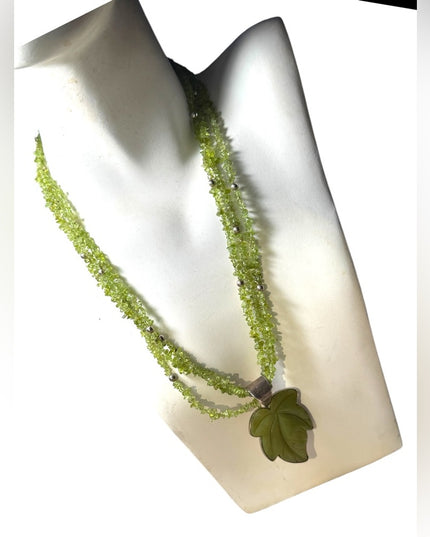 Stunnimg Jay king DRT jade leaf & peridot statement southwestern necklace