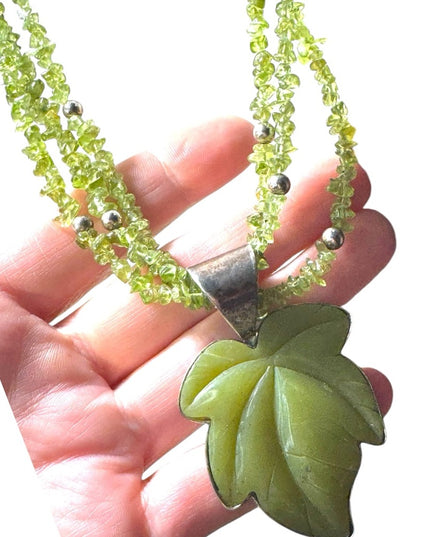 Stunnimg Jay king DRT jade leaf & peridot statement southwestern necklace