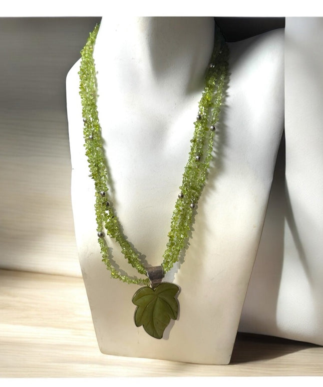 Stunnimg Jay king DRT jade leaf & peridot statement southwestern necklace