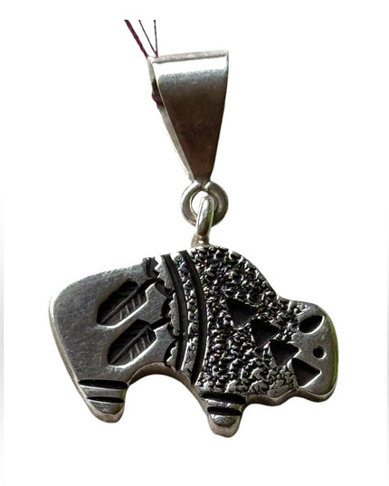 Vintage handmade NW sterling silver Navajo carved buffalo 925 pendant