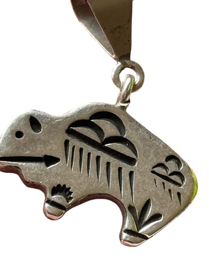 Vintage handmade NW sterling silver Navajo carved buffalo 925 pendant