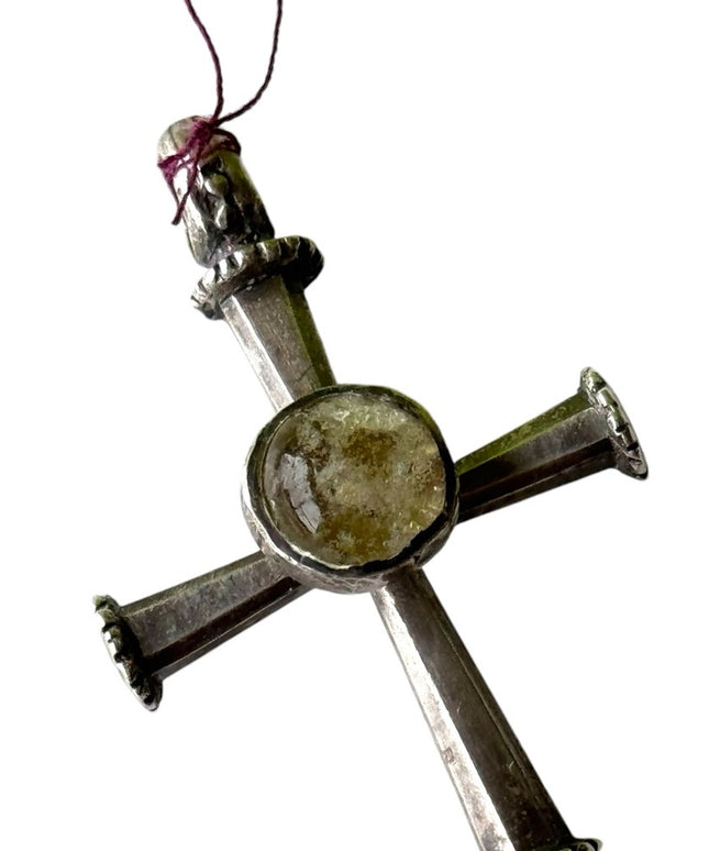 Sterling silver vintage 925 Nail cross quartz ROM cross pendant