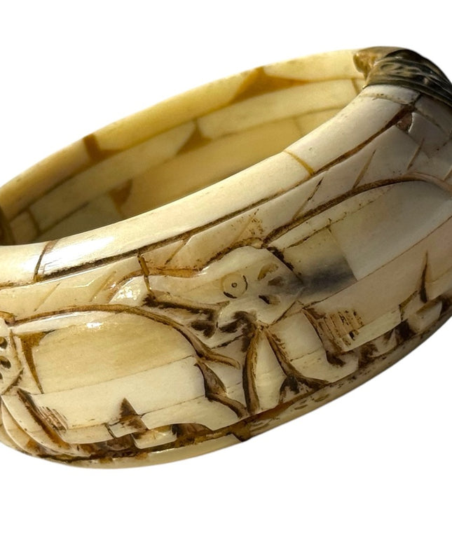 Vintage bovine bone island indo carved elephant bangle bracelet