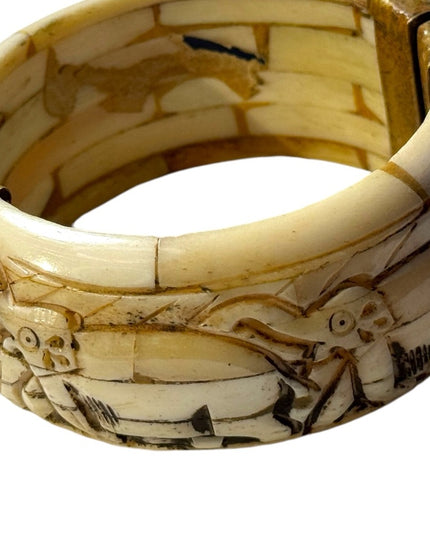 Vintage bovine bone island indo carved elephant bangle bracelet