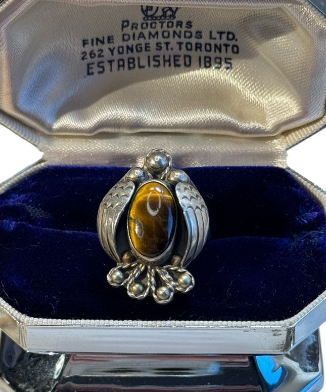 Vintage handmade Navajo sterling silver Eagle ring with tiger eye