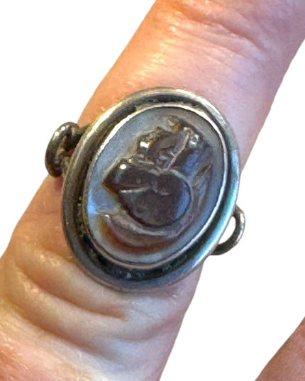 Lovely antique carved trojan cameo sterling silver 925 ring