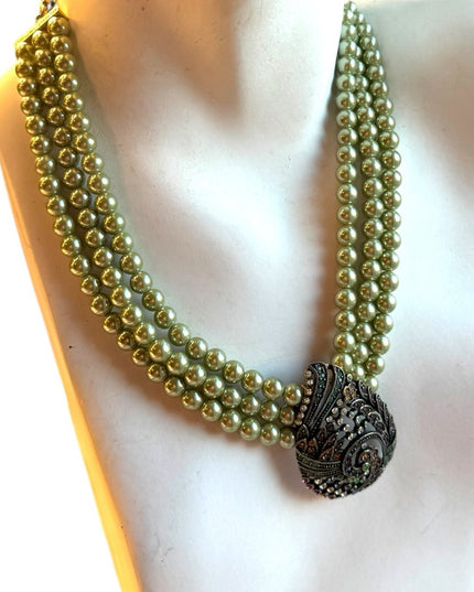 HEIDI DAUS TEARED TAPESTRY THREE STRAND FAUX PEARL GREEN PAISLEY NECKLACE