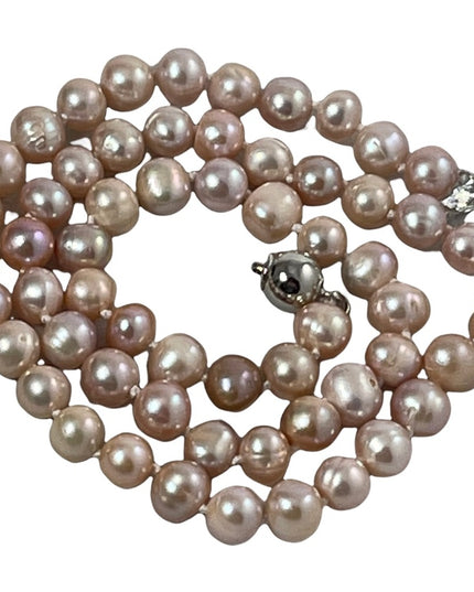 Stunning pink fresh water pearl necklace silver clasp