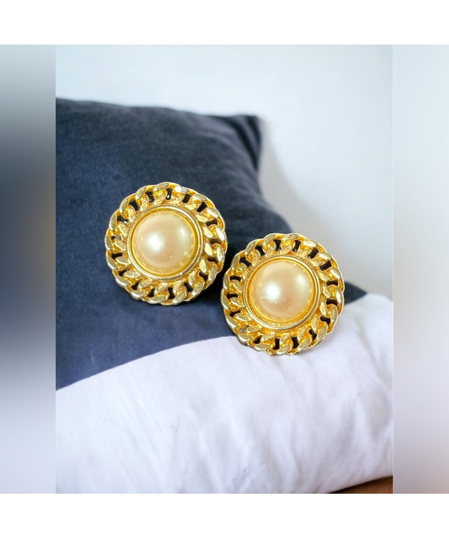 vintage 1980s faux pearl chain design clip on earrings