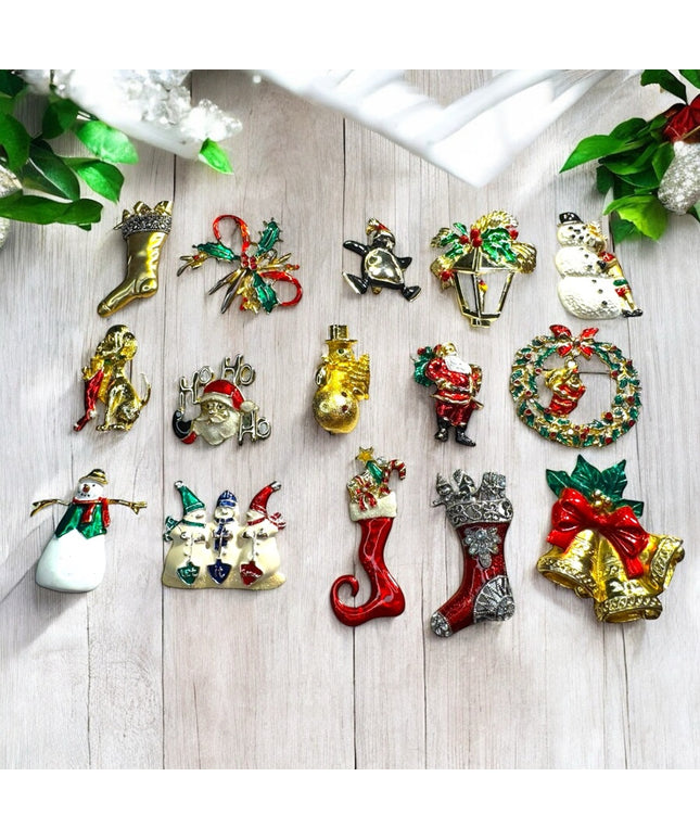 Lot of Christmas holiday brooches 15 pcs