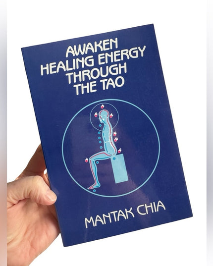 Mantak Chia
Awaken Healing Energy Through the Tao: The Taoist Secret of BOOK SC