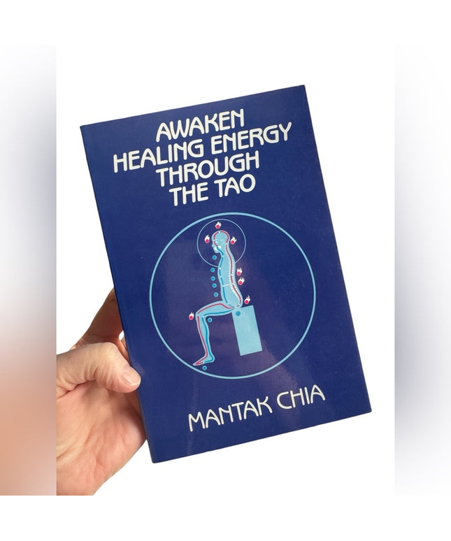 Mantak Chia
Awaken Healing Energy Through the Tao: The Taoist Secret of BOOK SC