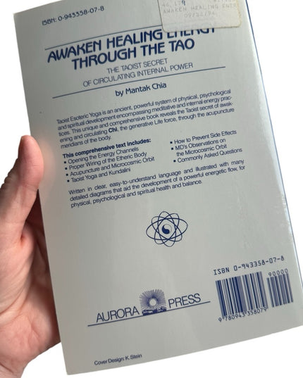 Mantak Chia
Awaken Healing Energy Through the Tao: The Taoist Secret of BOOK SC