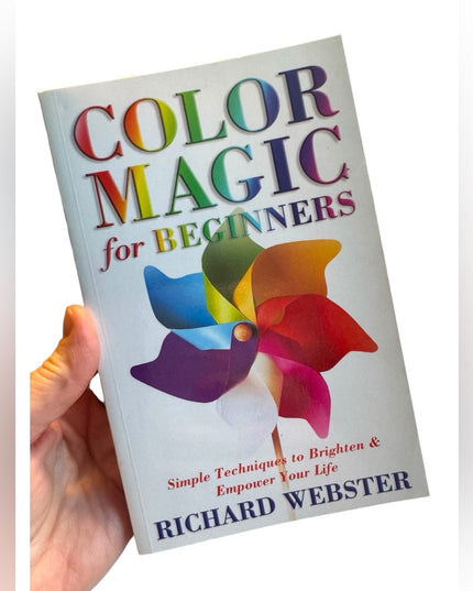 Richard Webster
Color Magic for Beginners SC VG 9780738708867