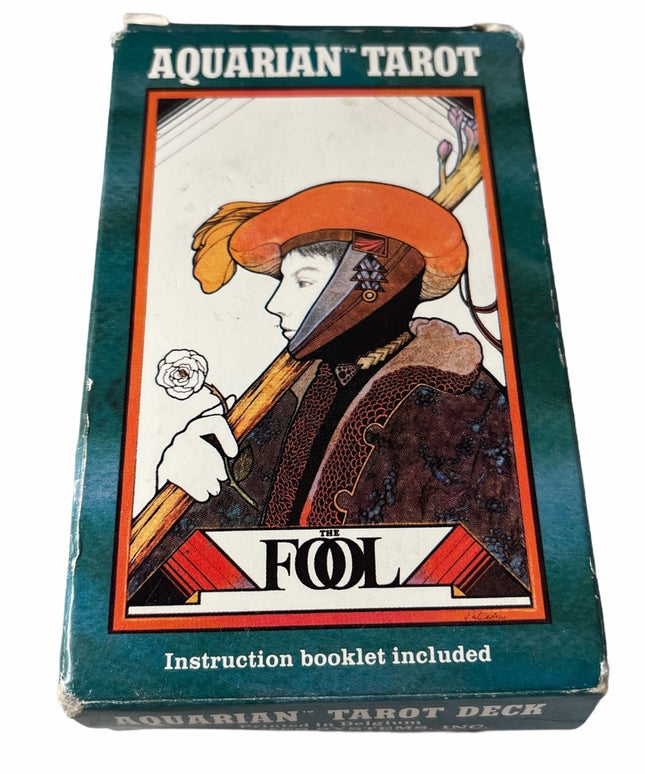 - C1970 Vintage Aquarian Tarot Deck Like new!