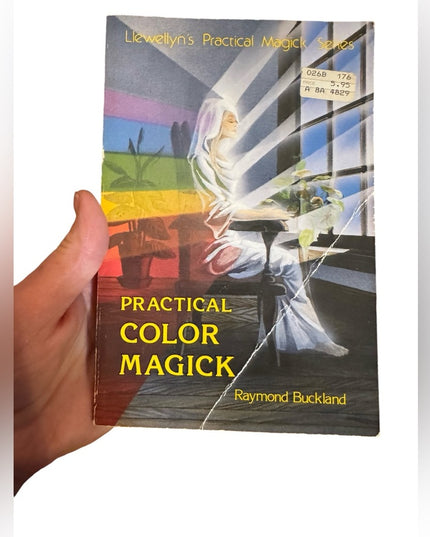 Practical Color Magick Psychic Spiritual New Age book SC C1983