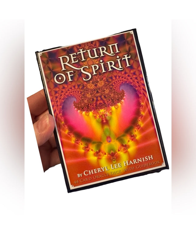 Return of the Spirit
by EARTHWORKS Oracle Cards Out of Print Oracle Deck