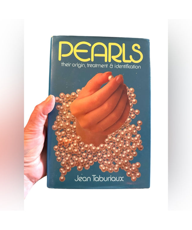 Jean Taburiaux
Pearls: Their Origin, Treatment and Identification HC book