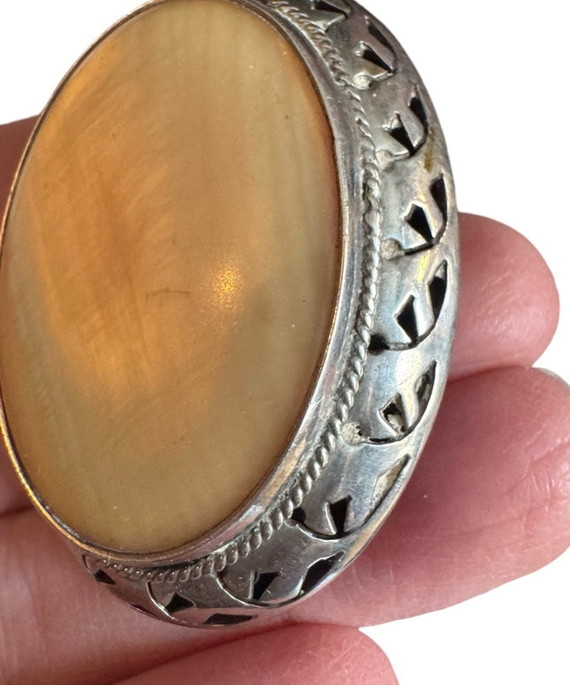 LG Sterling silver 925 Statment MOP Mother of pearl oval design pendant brooch