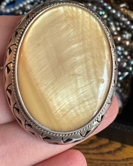 LG Sterling silver 925 Statment MOP Mother of pearl oval design pendant brooch