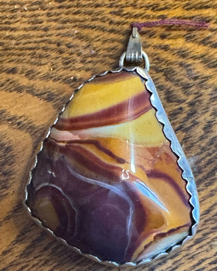 Lovely handmade large lace agate triangle pendant