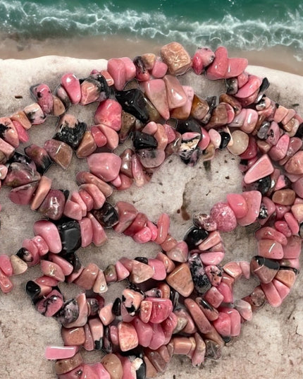 Large vintage Heavy rhodonite chip necklace 34”