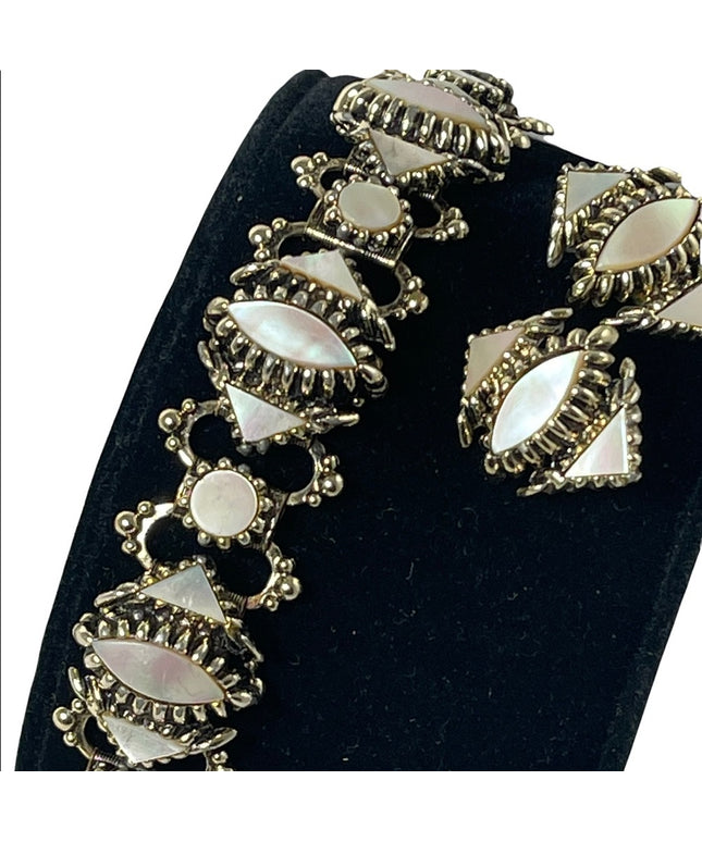 Vintage 1960s Faux MOP chunky bracelet & matching  clip on earrings anti…